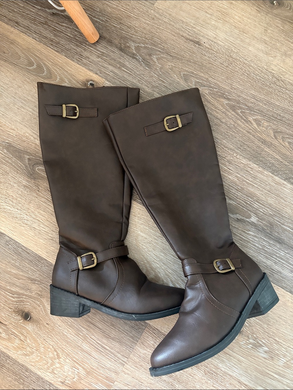 Classic Brown Knee-High Riding Boots - Women's